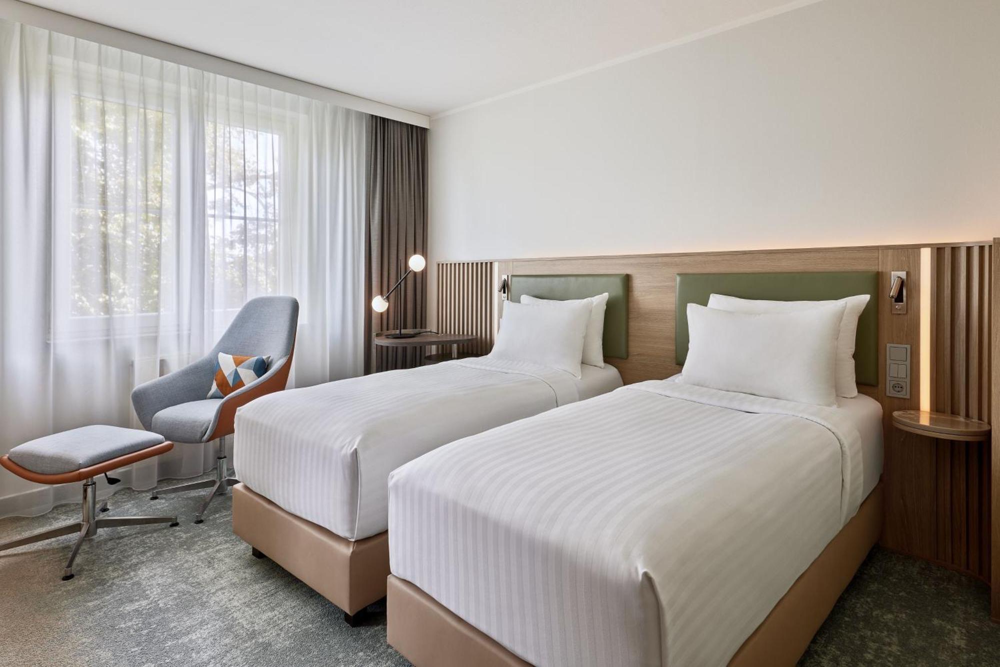 Hotel Courtyard By Marriott Dortmund Extérieur photo