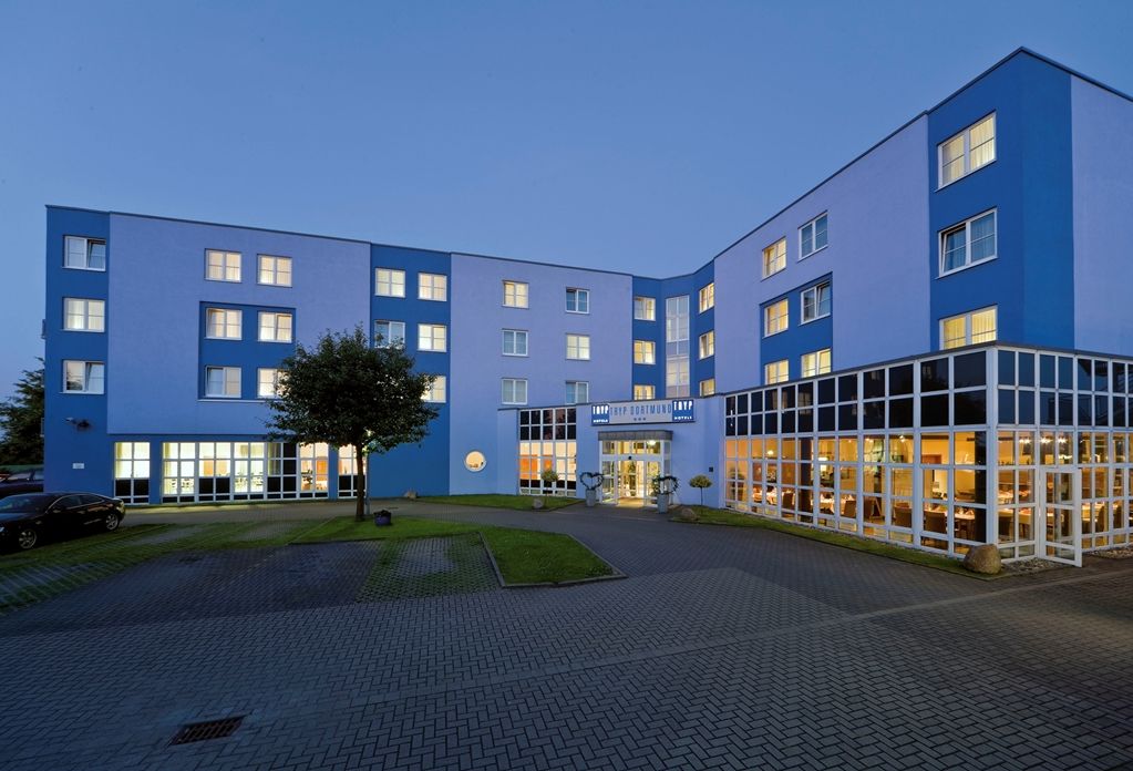 Hotel Courtyard By Marriott Dortmund Extérieur photo